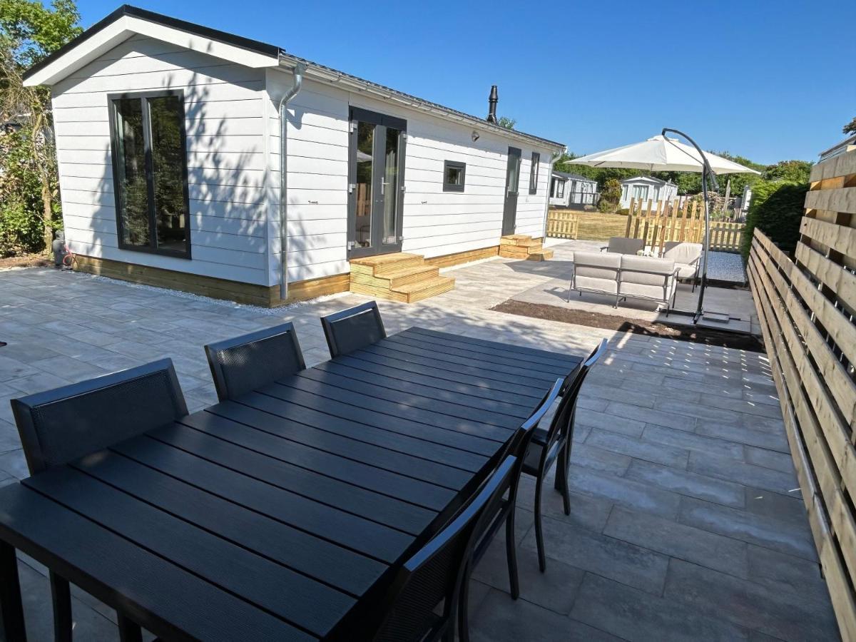 Breezy Beach Chalet Petten Buitenkant foto