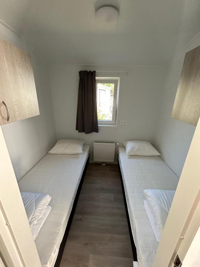 Breezy Beach Chalet Petten Buitenkant foto